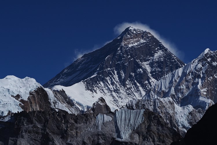 Everest014